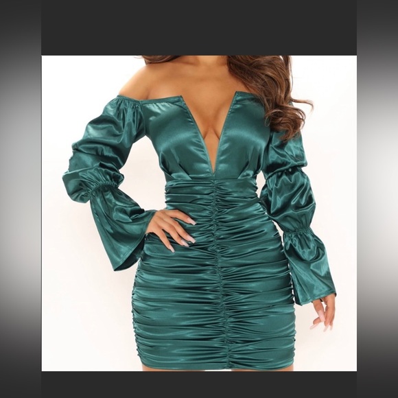 FASHION NOVA RUCHED EMERALD DRESS - Picture 2 of 2